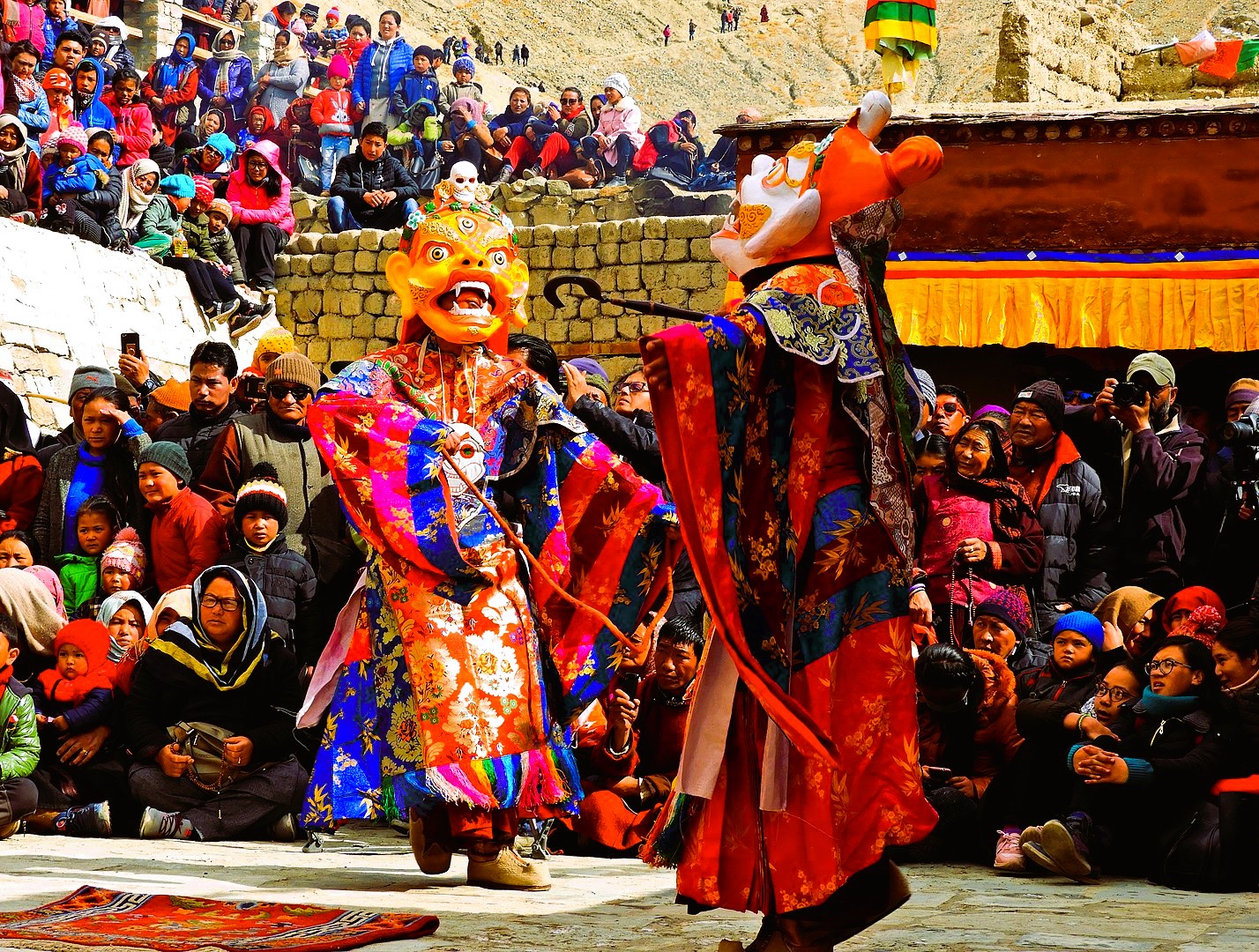 Interested In Ladakh Tour Packages From Kolkata? Tips To Make Your Trip Enjoyable