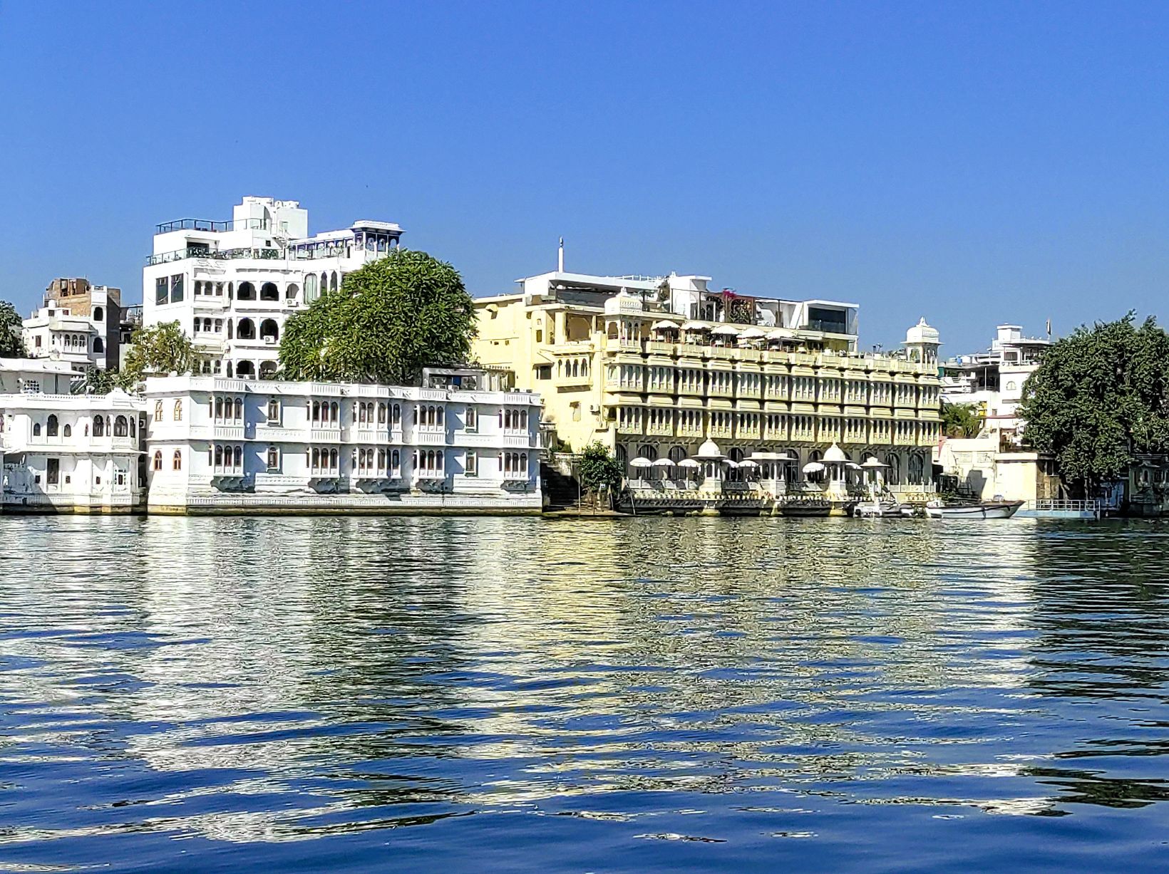 The Best and Beautiful Budget Honeymoon Destinations for Bengali Couples