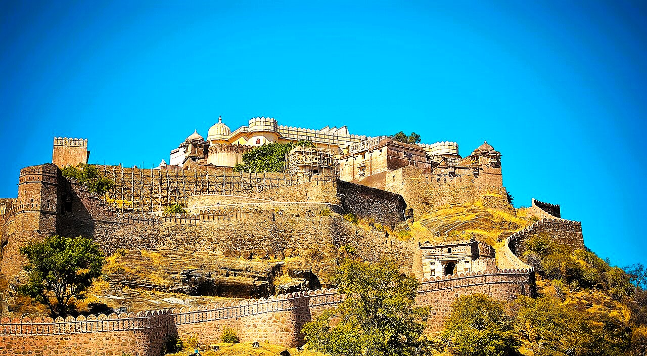 Explore the most beautiful rural life and heritages of Rajasthan