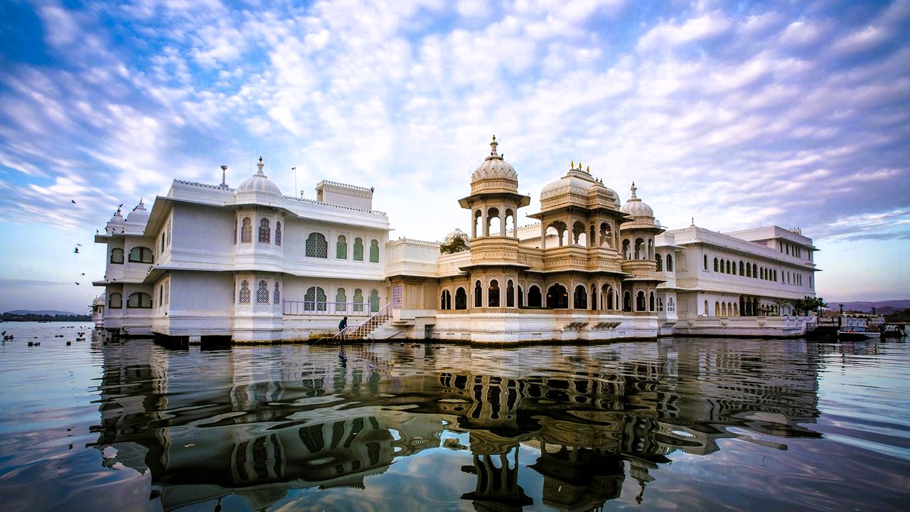 Top Things That Surprise First-Time Travelers to India