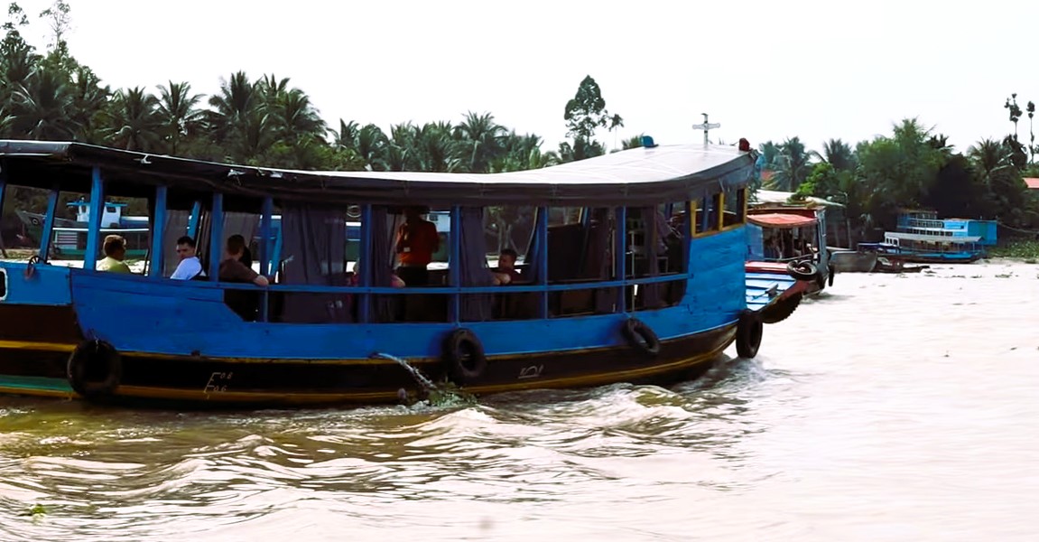 Explore the best of the beautiful Bali and exuberant Vietnam